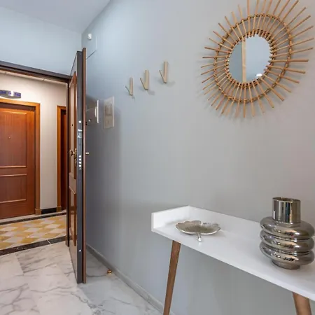Lux - Vacacional Sevilla